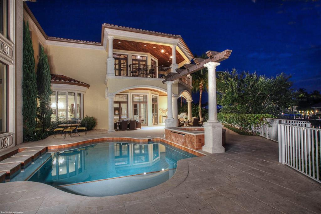 Admirals Cove - Residential