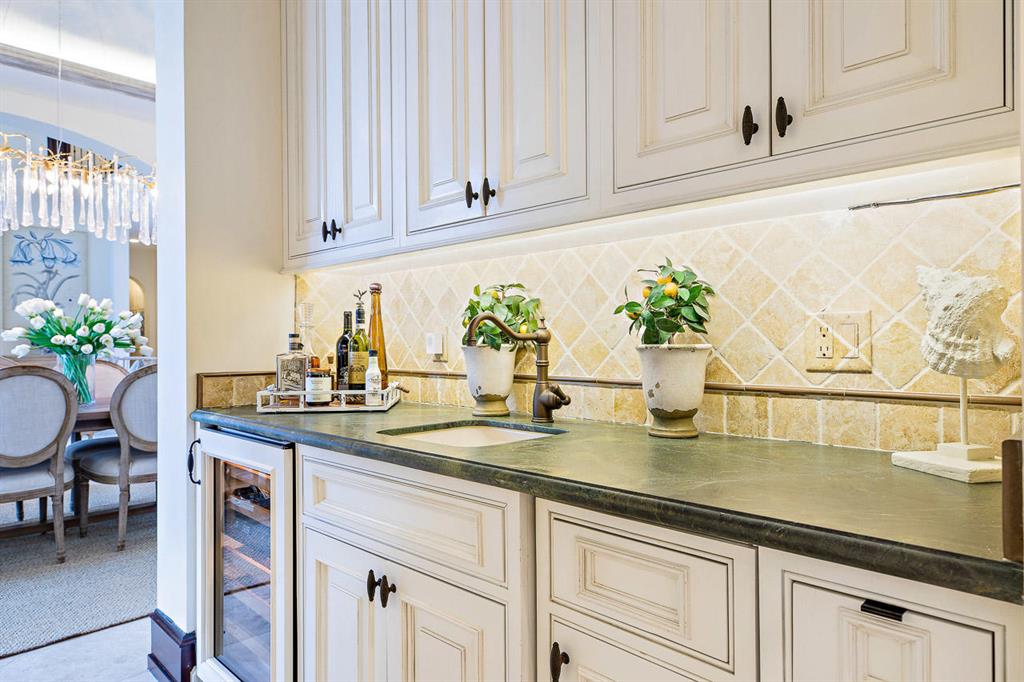 Admirals Cove - Residential