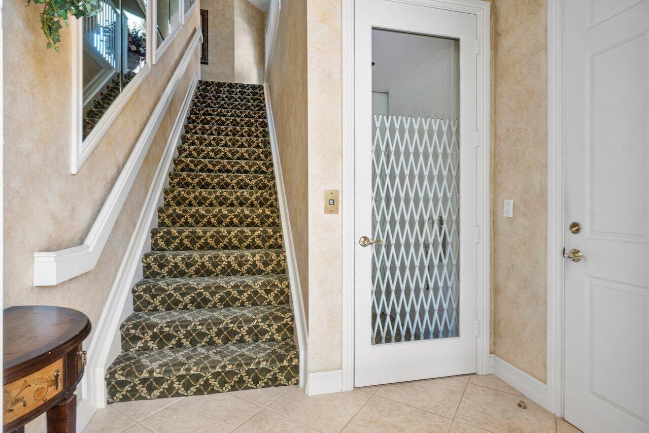 105 Palm Point C Circle C