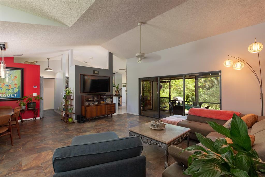 The Acreage - Residential