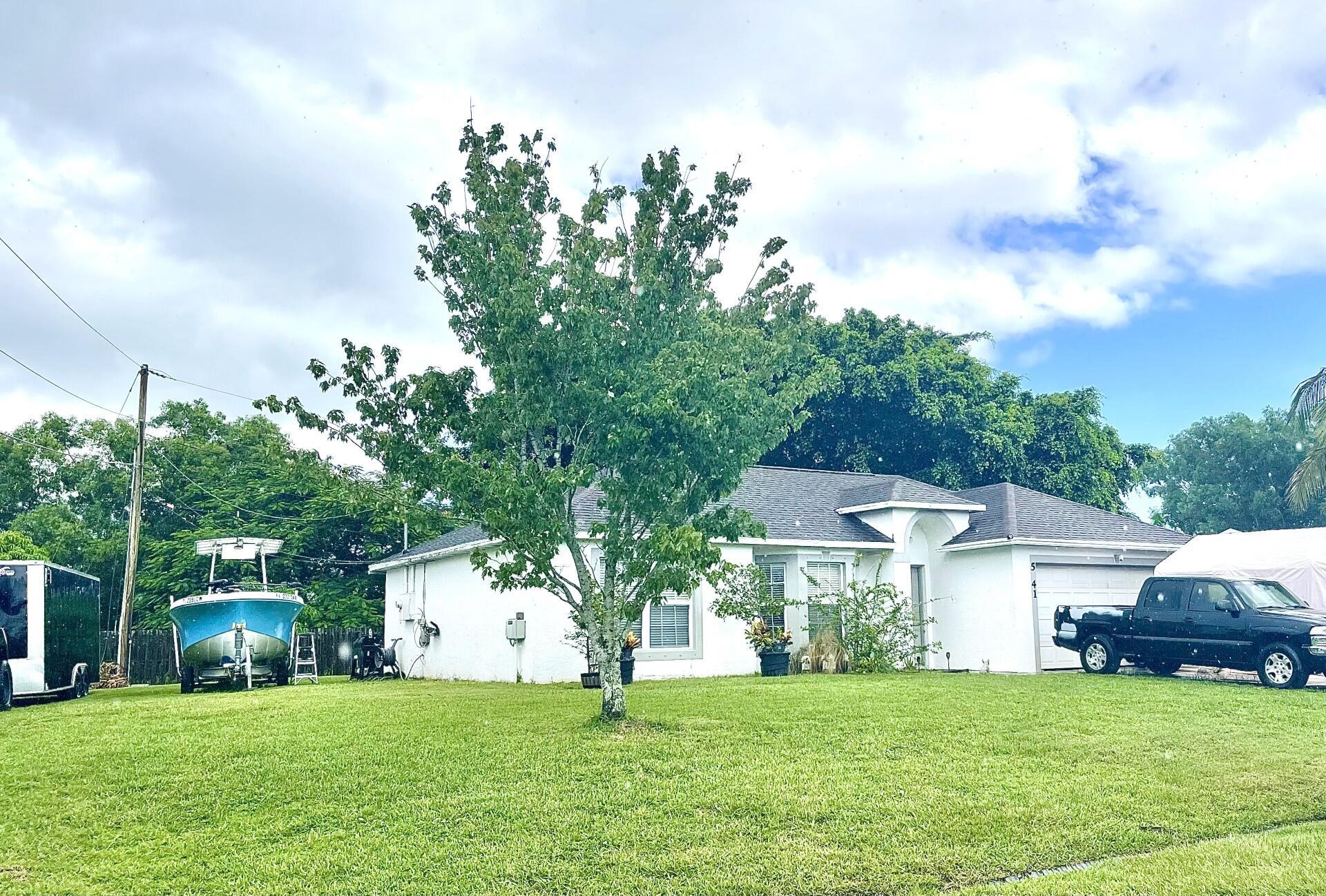 Great 4-bedroom 2 bath 2 car garage home in great location, it is located off of St. James. Roof was replaced 2018. A/C 2020. Carpet and Linoleum throughout. Family room, dining room and living room. Utility closet has washer and dryer hook-up. must see
