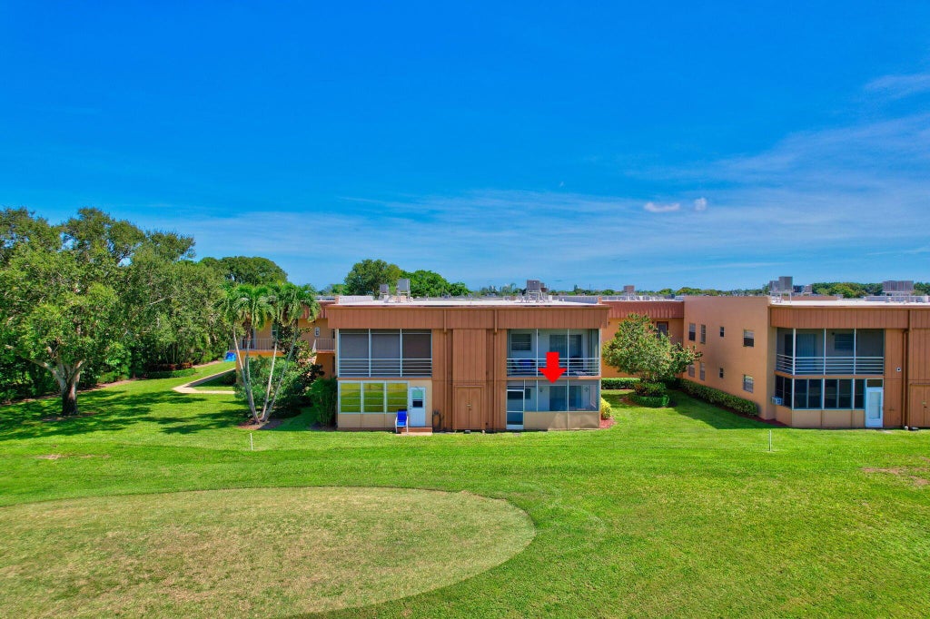 Photo of 436 Flanders J, Delray Beach, FL 33484 (MLS # R11025290)