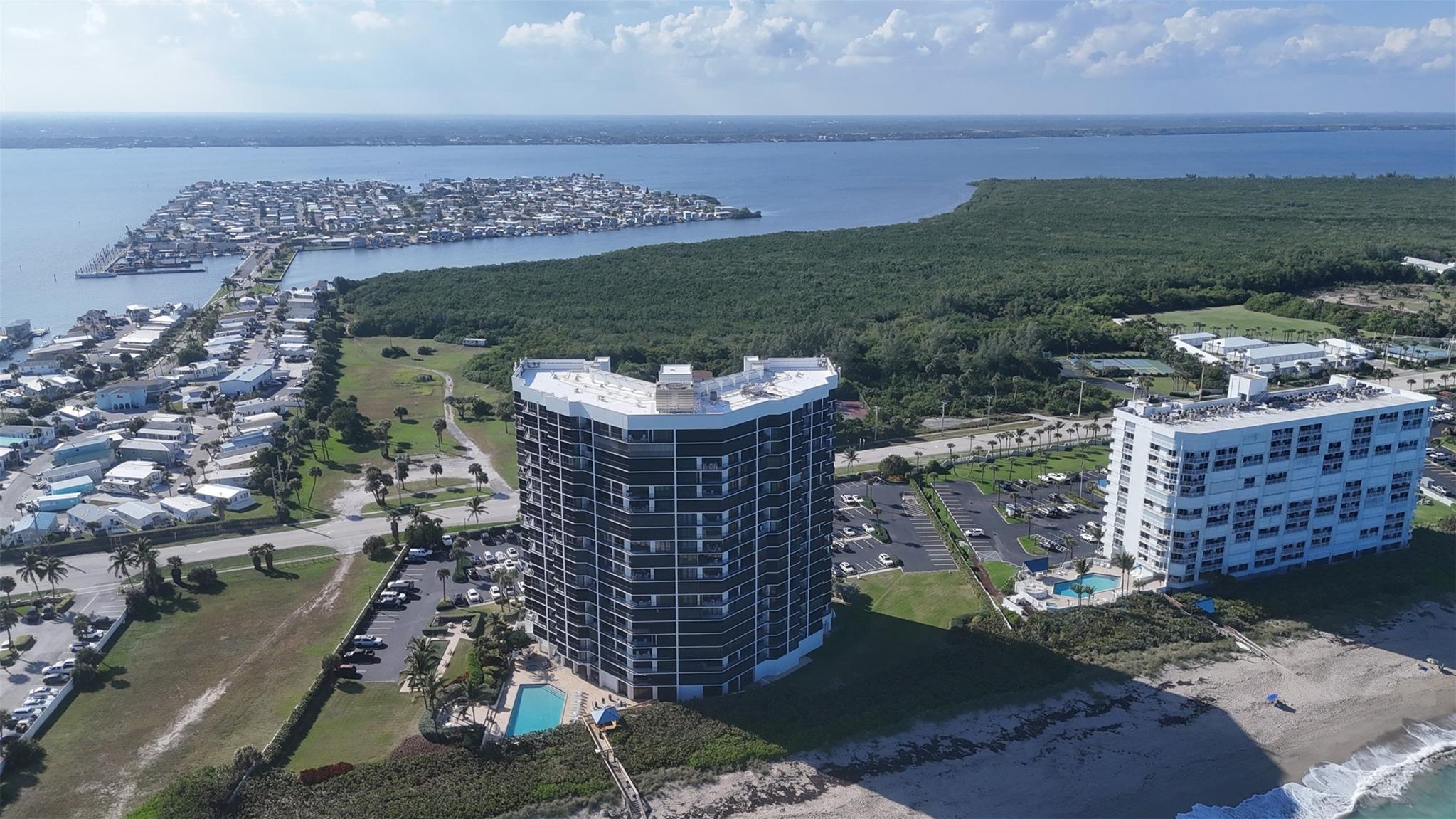 PRINCESS OF HUTCHINSON IS - Residential