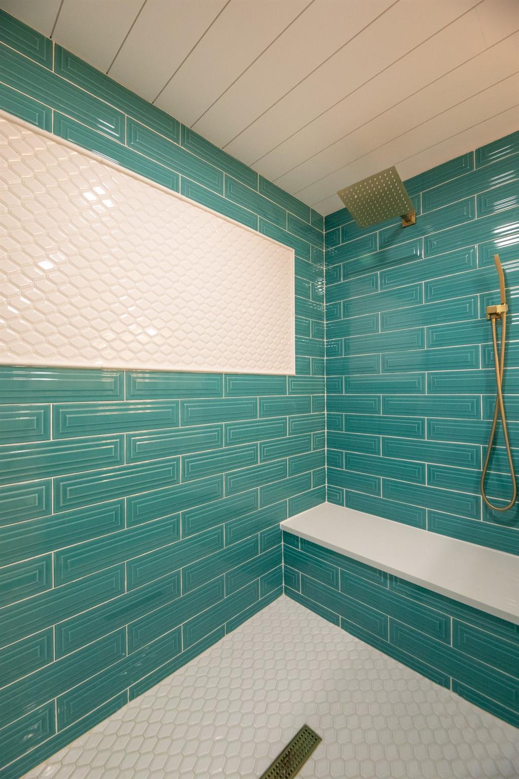 PRINCESS OF HUTCHINSON IS - Residential