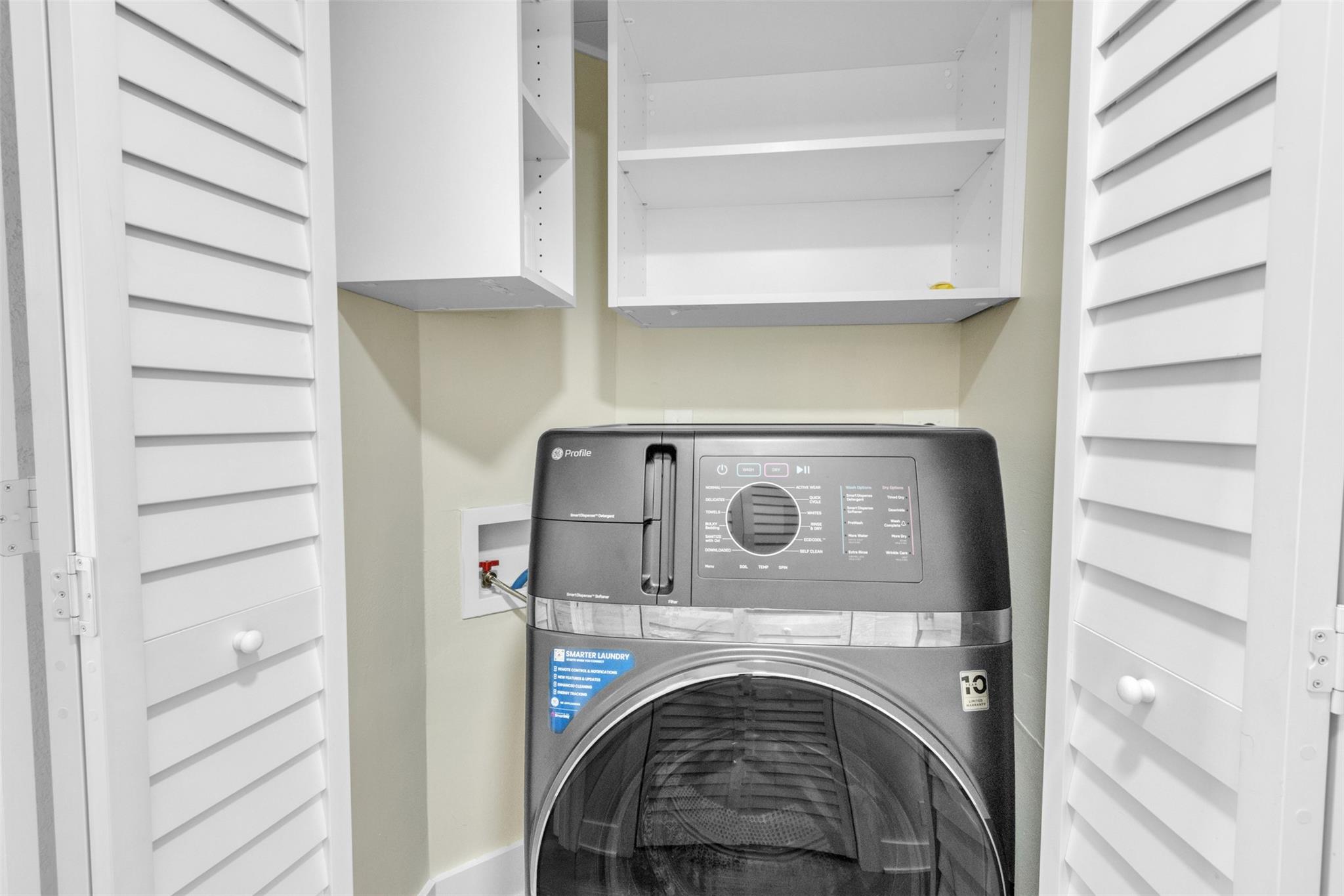 PRINCESS OF HUTCHINSON IS - Residential