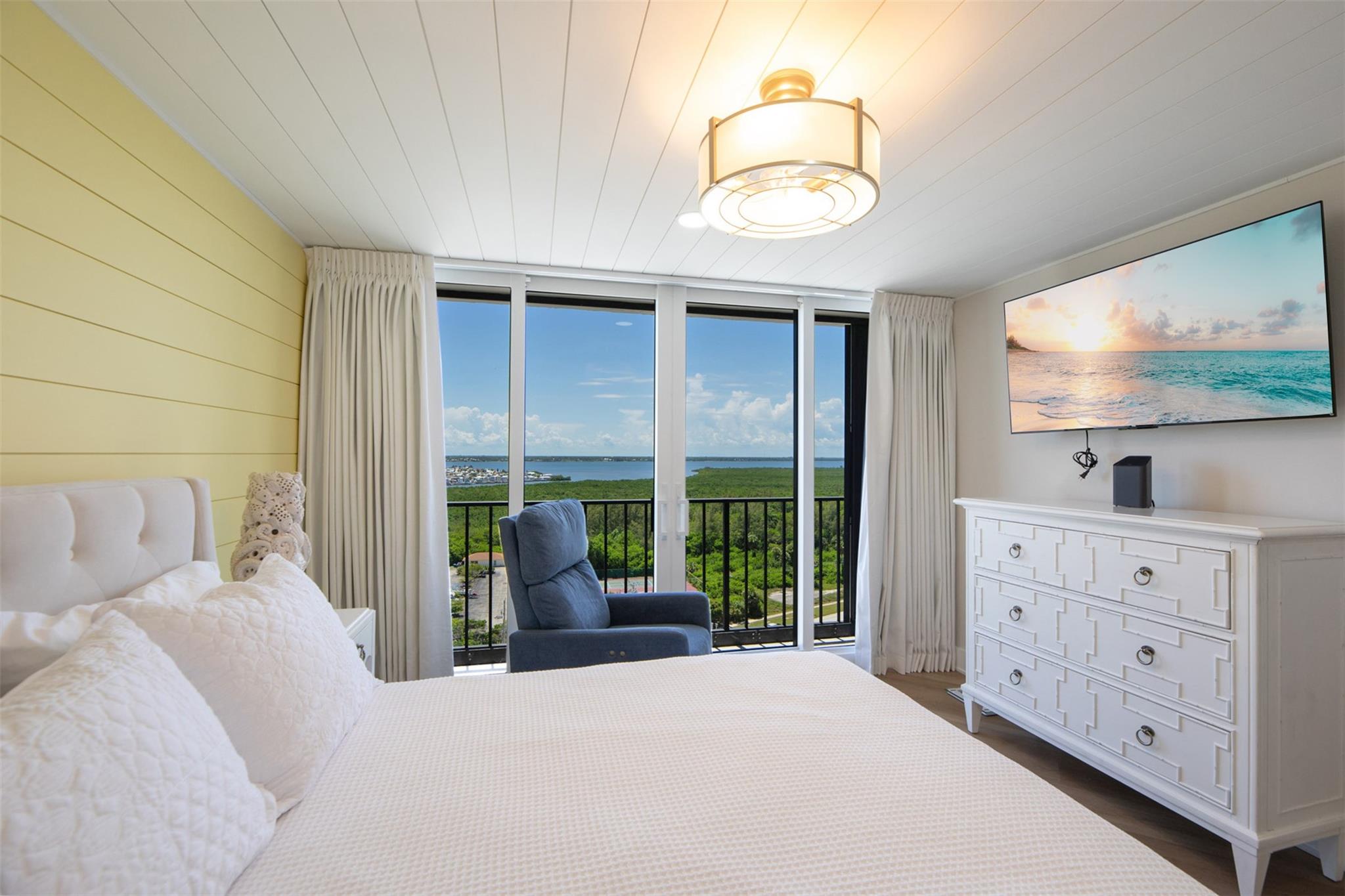 PRINCESS OF HUTCHINSON IS - Residential