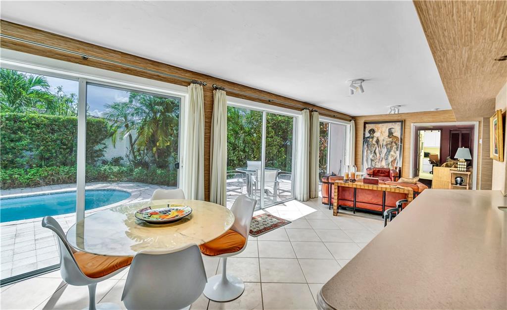 IMPERIAL POINT 1 SEC - Residential