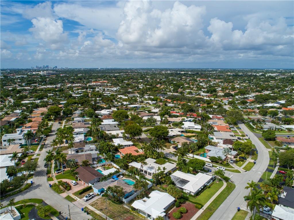 IMPERIAL POINT 1 SEC - Residential