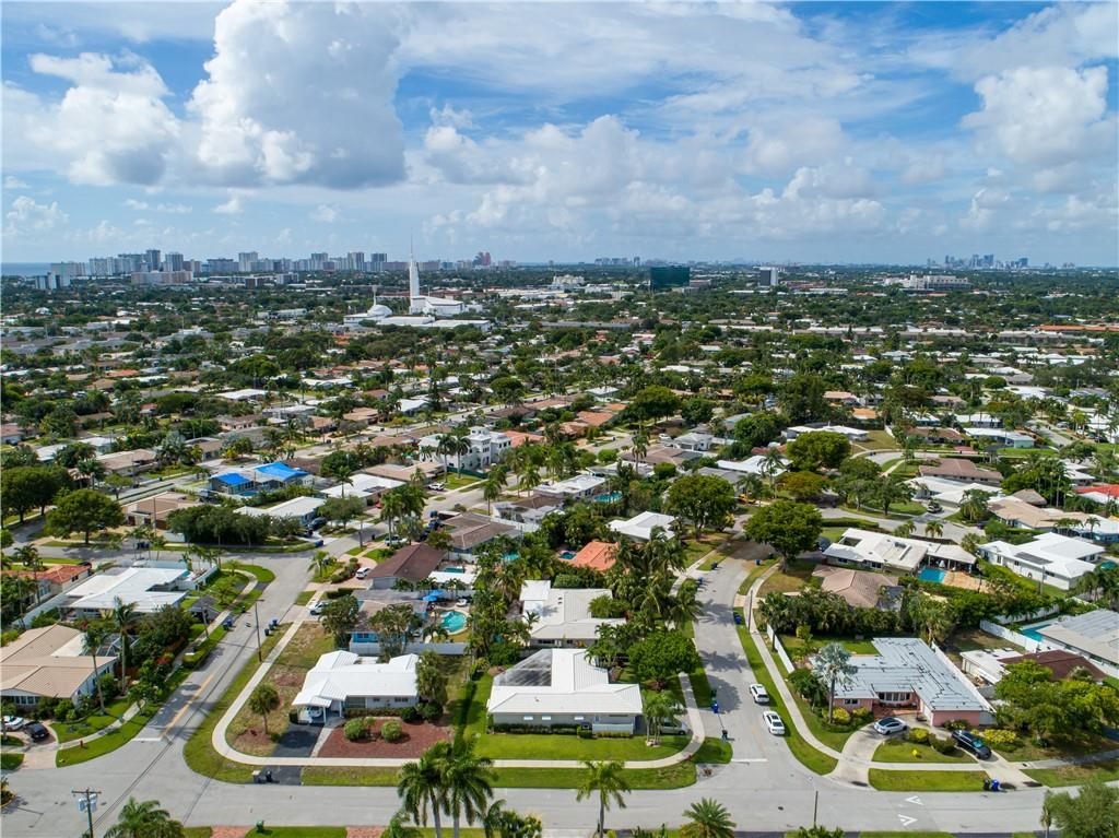 IMPERIAL POINT 1 SEC - Residential