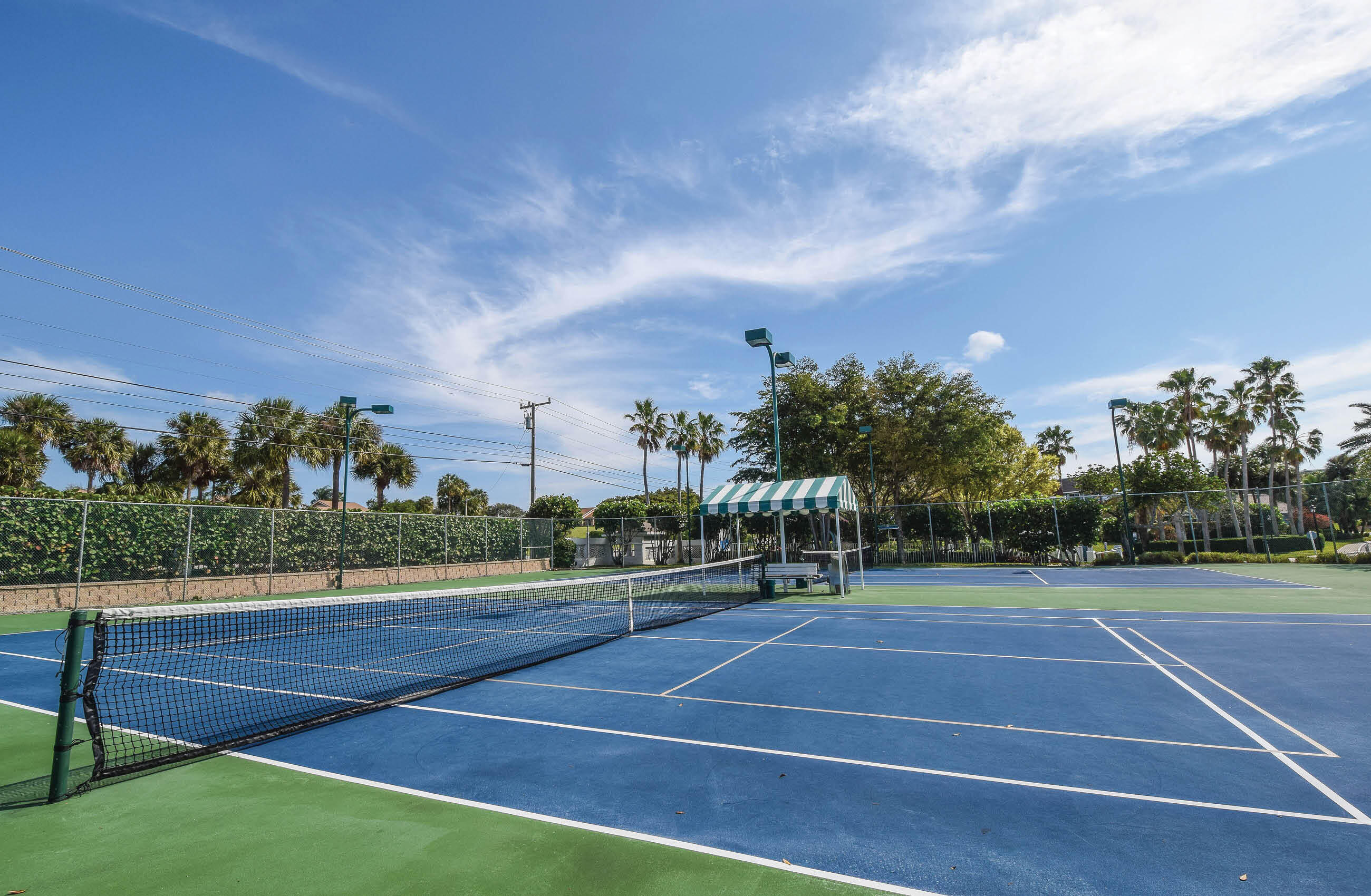 VILLAS OF OCEAN DUNES - Residential