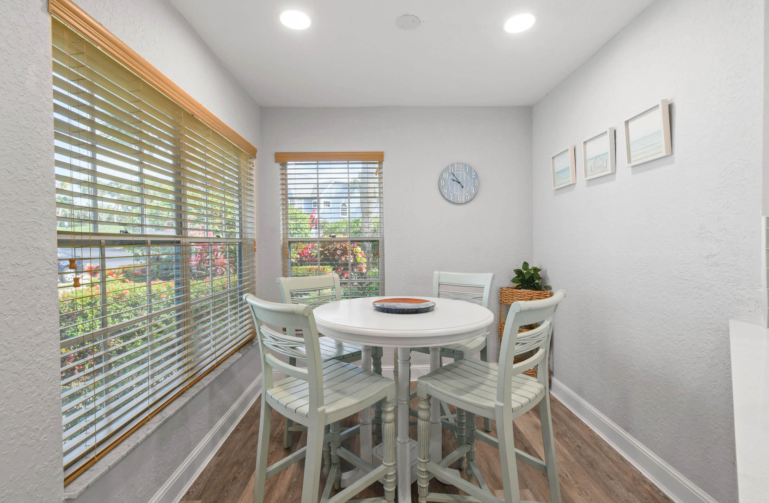 VILLAS OF OCEAN DUNES - Residential