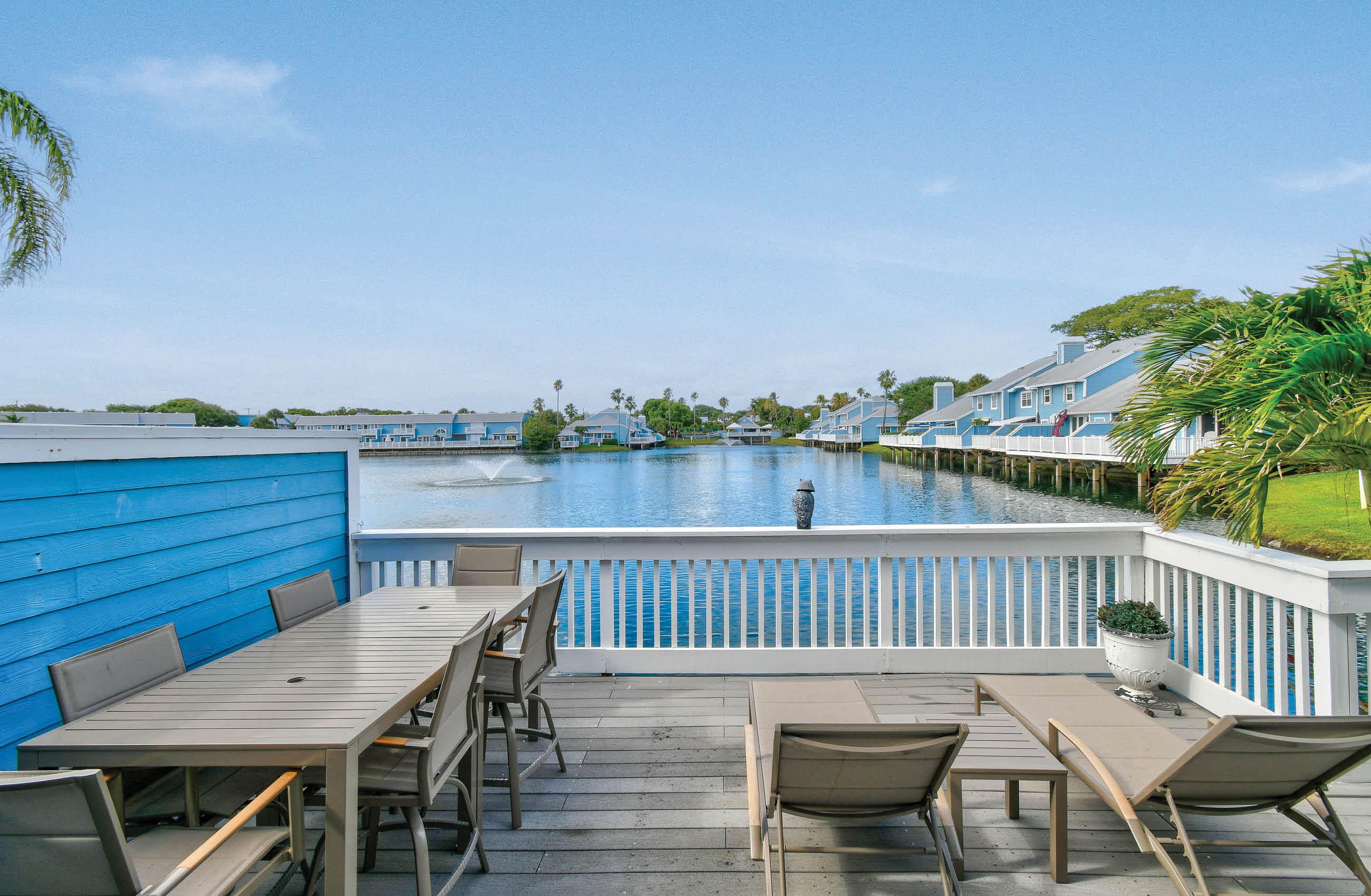 VILLAS OF OCEAN DUNES - Residential