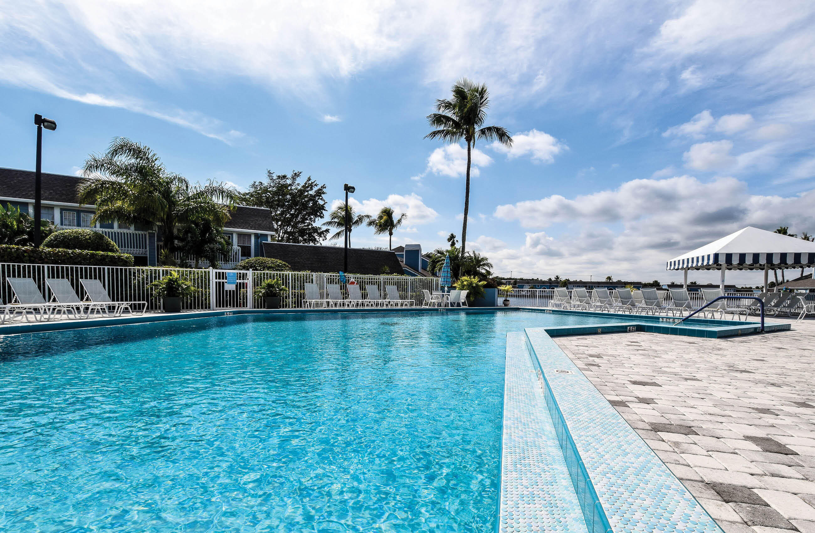 VILLAS OF OCEAN DUNES - Residential