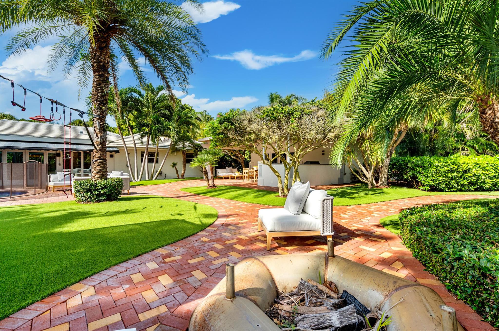 PLACE AU SOLEIL - Residential