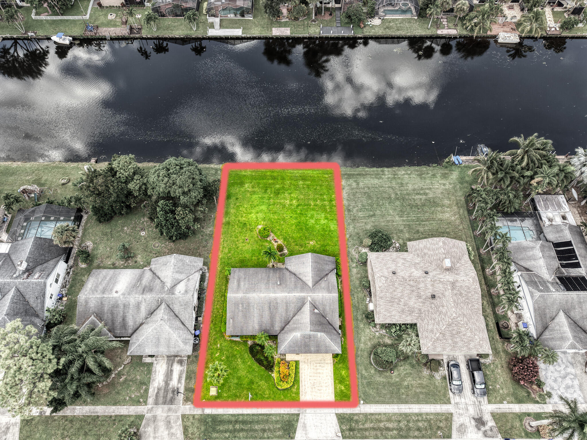 142 PARKWOOD Drive