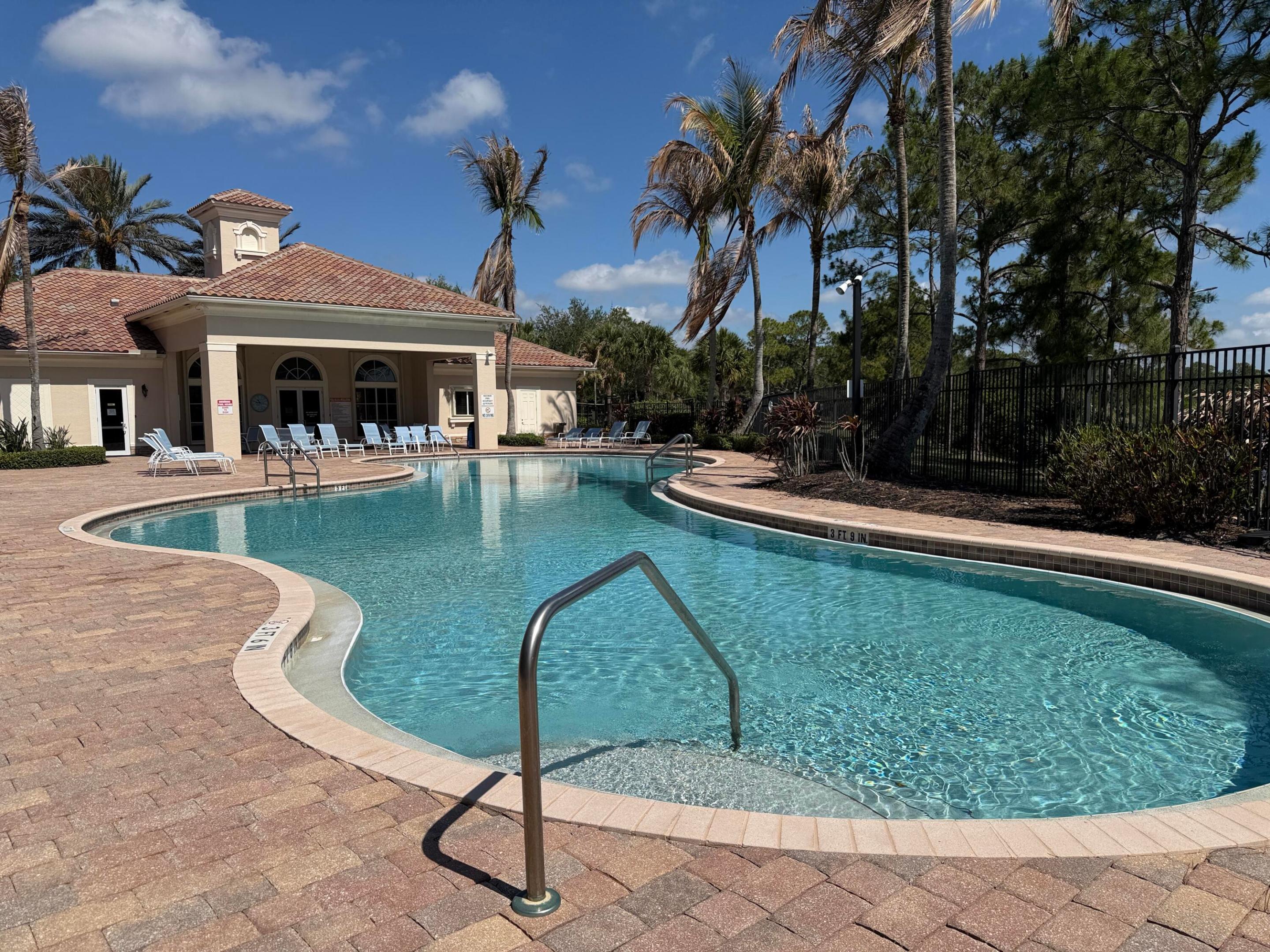 HIGHLANDS RESERVE - Residential