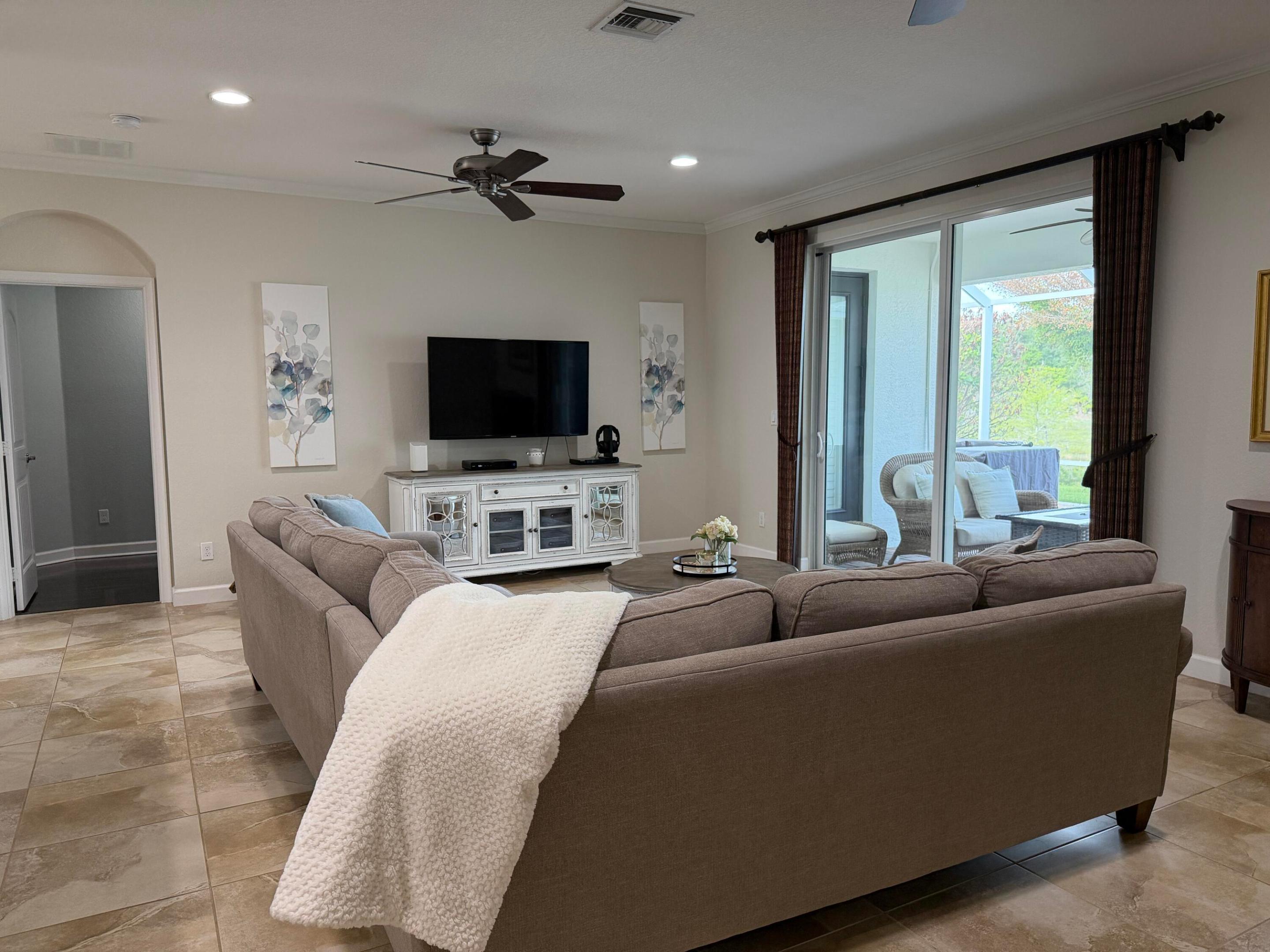 HIGHLANDS RESERVE - Residential