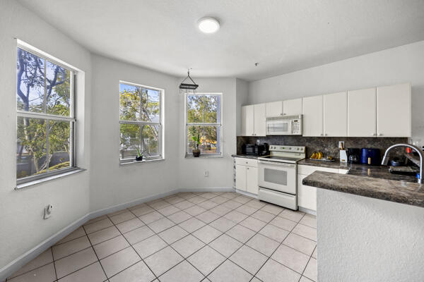 SHOMA TOWNHOMES AT ROYAL PALM BEACH CONDO - Residential