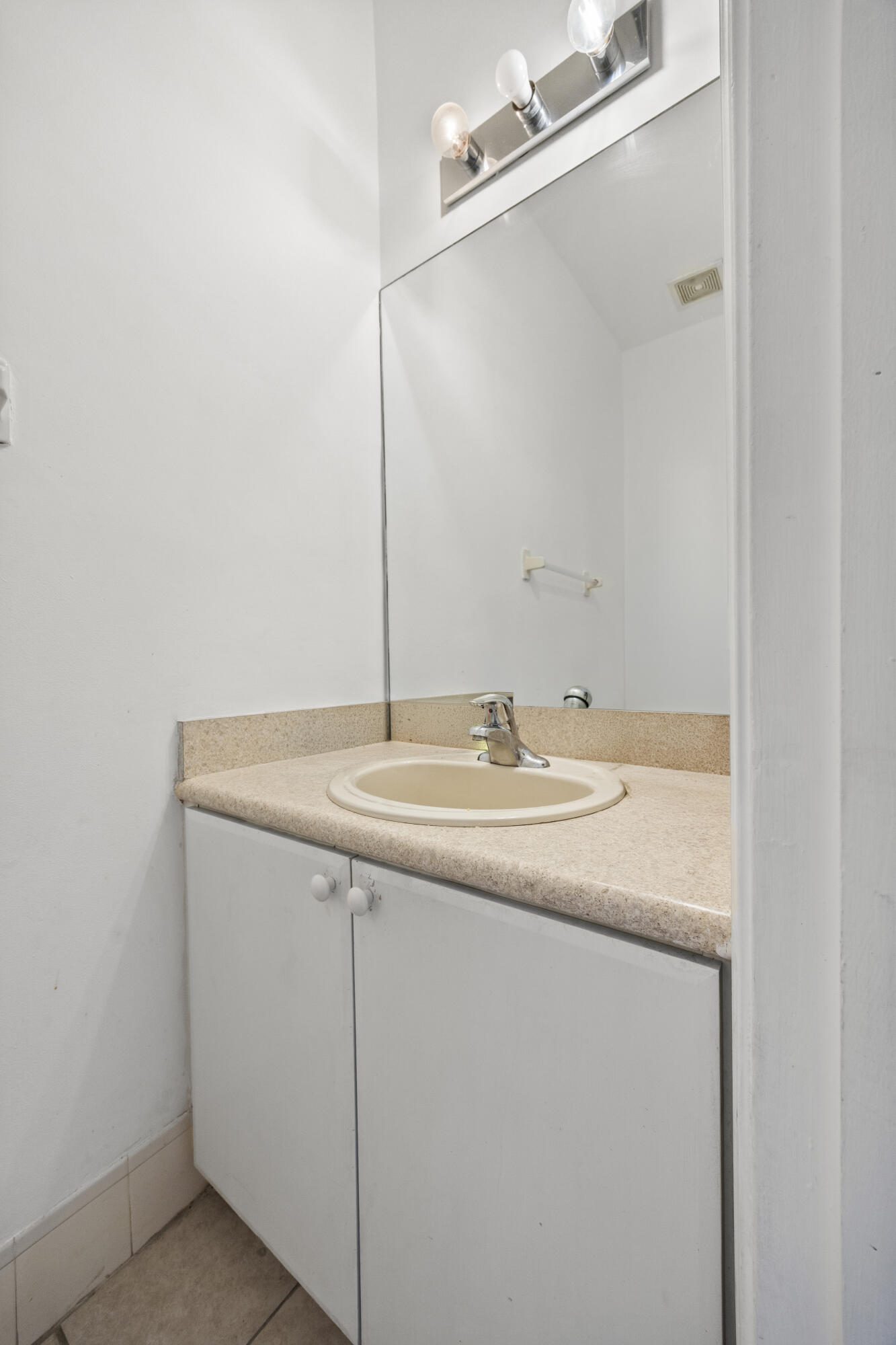 SHOMA TOWNHOMES AT ROYAL PALM BEACH CONDO - Residential