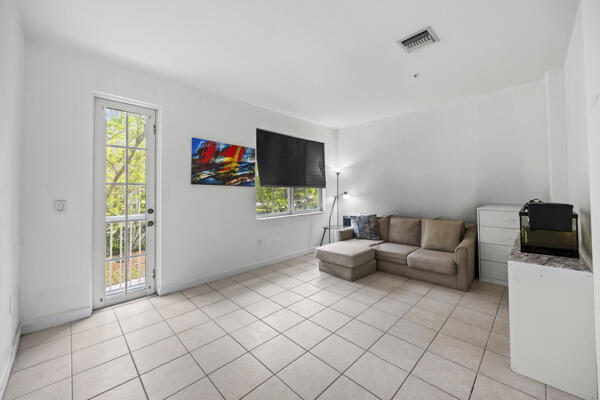 SHOMA TOWNHOMES AT ROYAL PALM BEACH CONDO - Residential