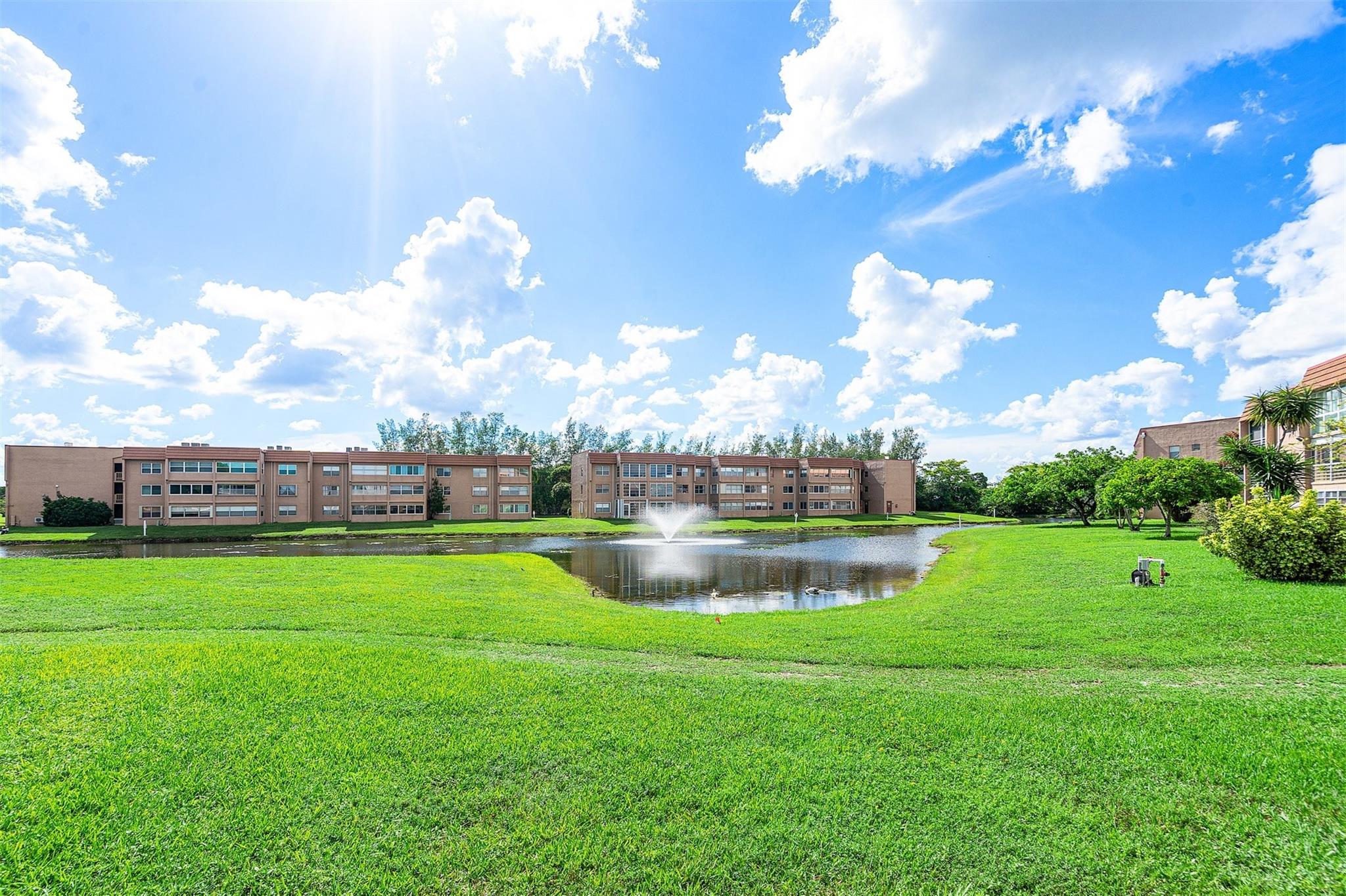 Sunrise Lakes 136 - Residential