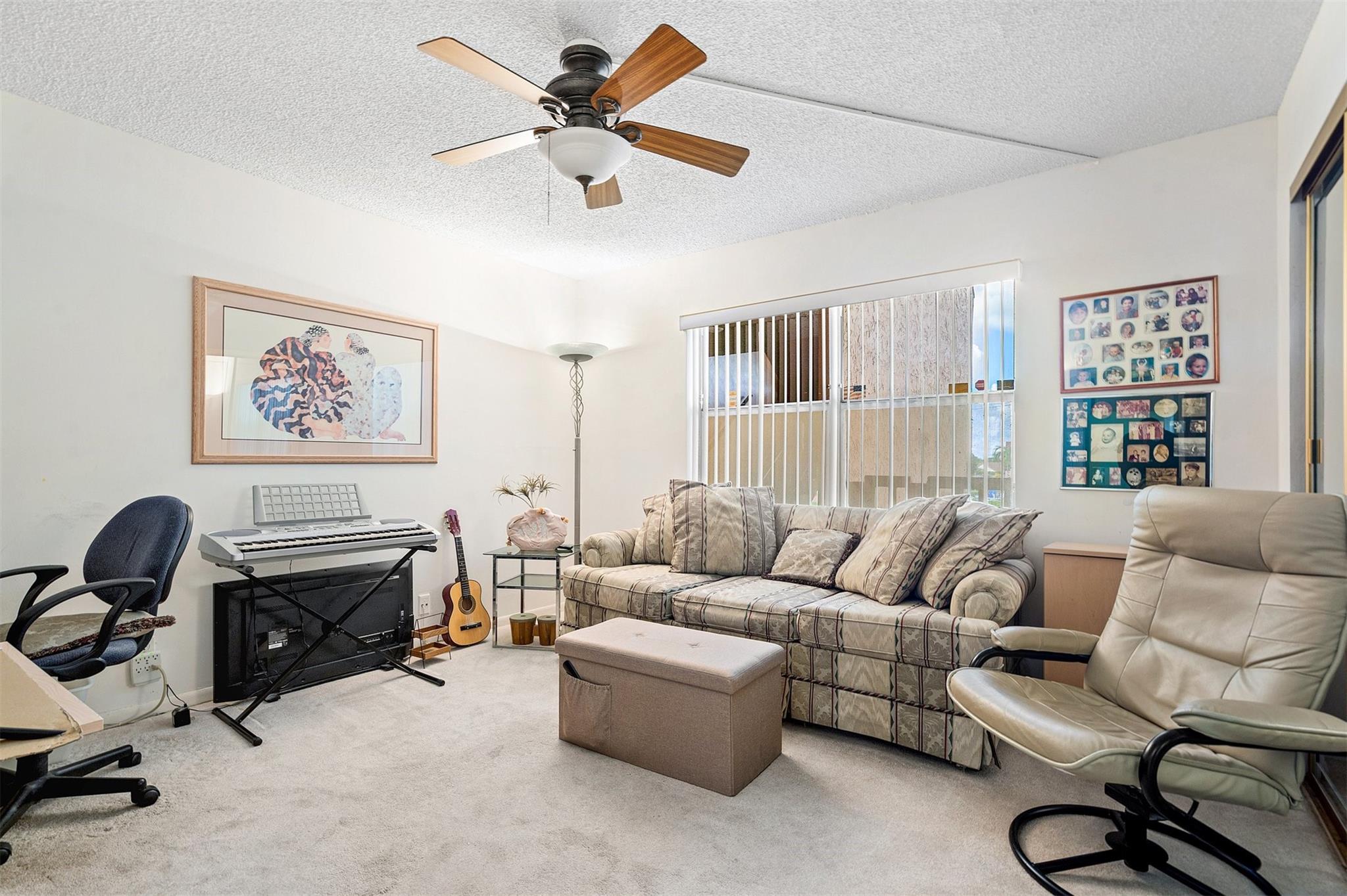 Sunrise Lakes 136 - Residential