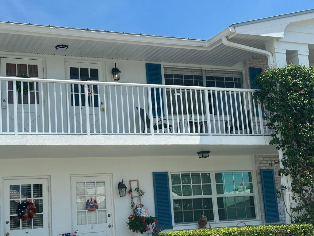 Photo of 143 Yacht Club Dr #7, North Palm Beach, FL 33408 (MLS # R11099997)