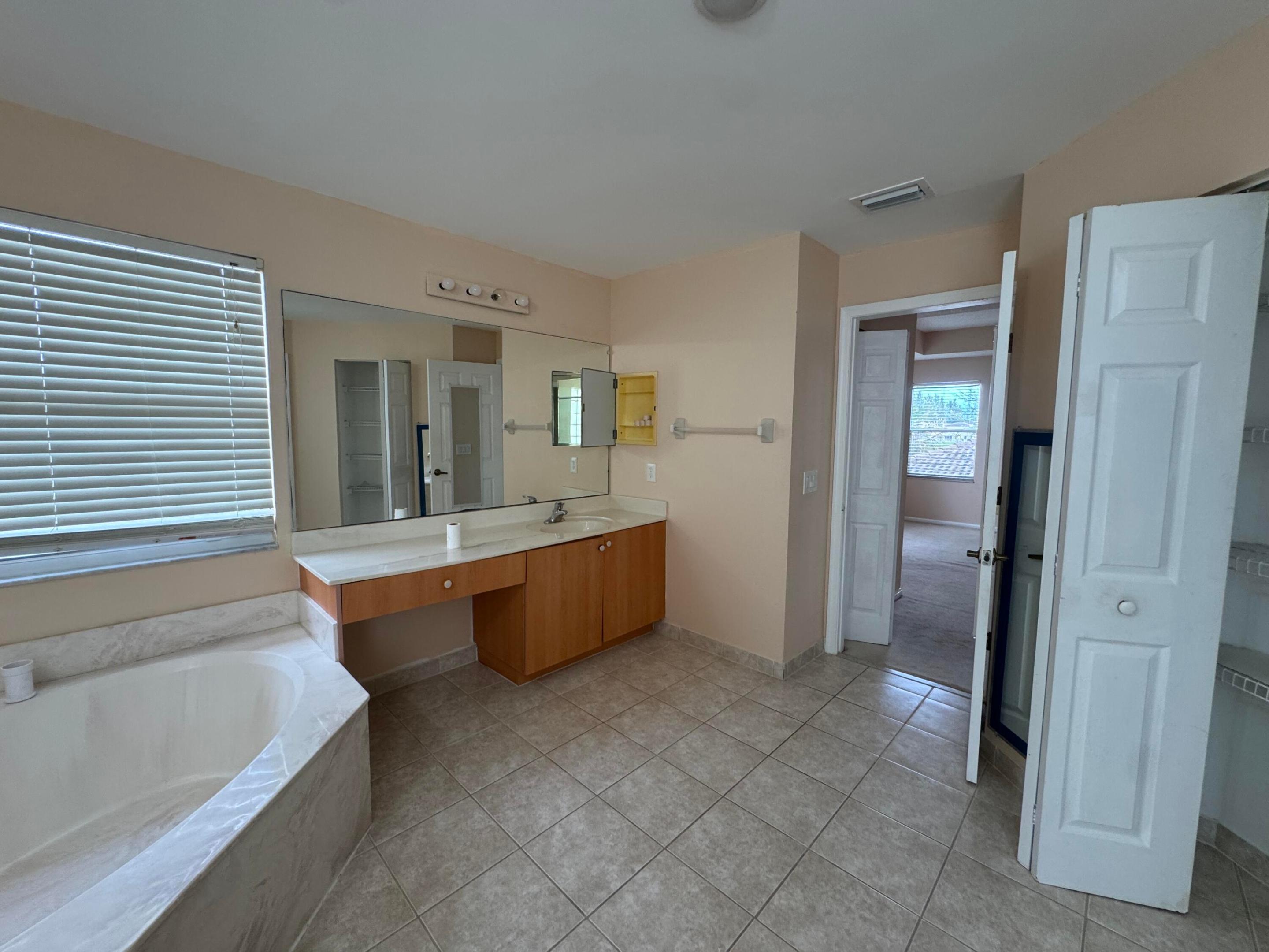 WATERWAYS TAHERI PUD - Residential Lease