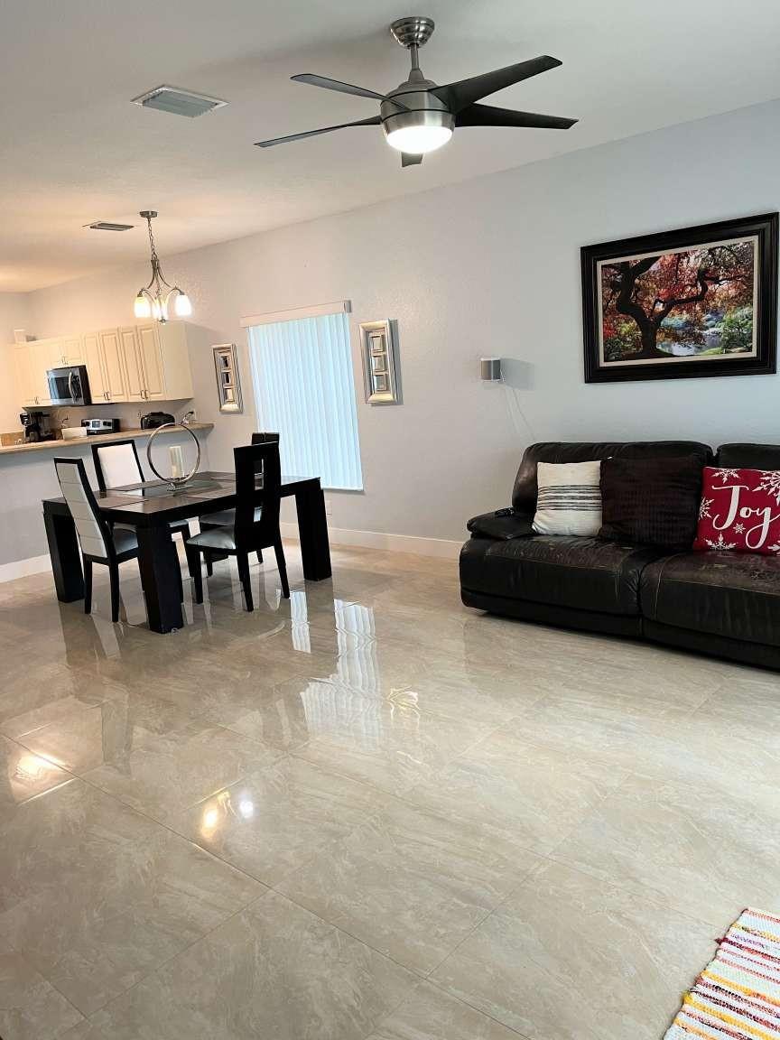 LAS TERRAZAS AT VIZCAYA - Residential