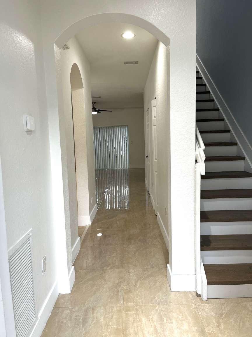 LAS TERRAZAS AT VIZCAYA - Residential