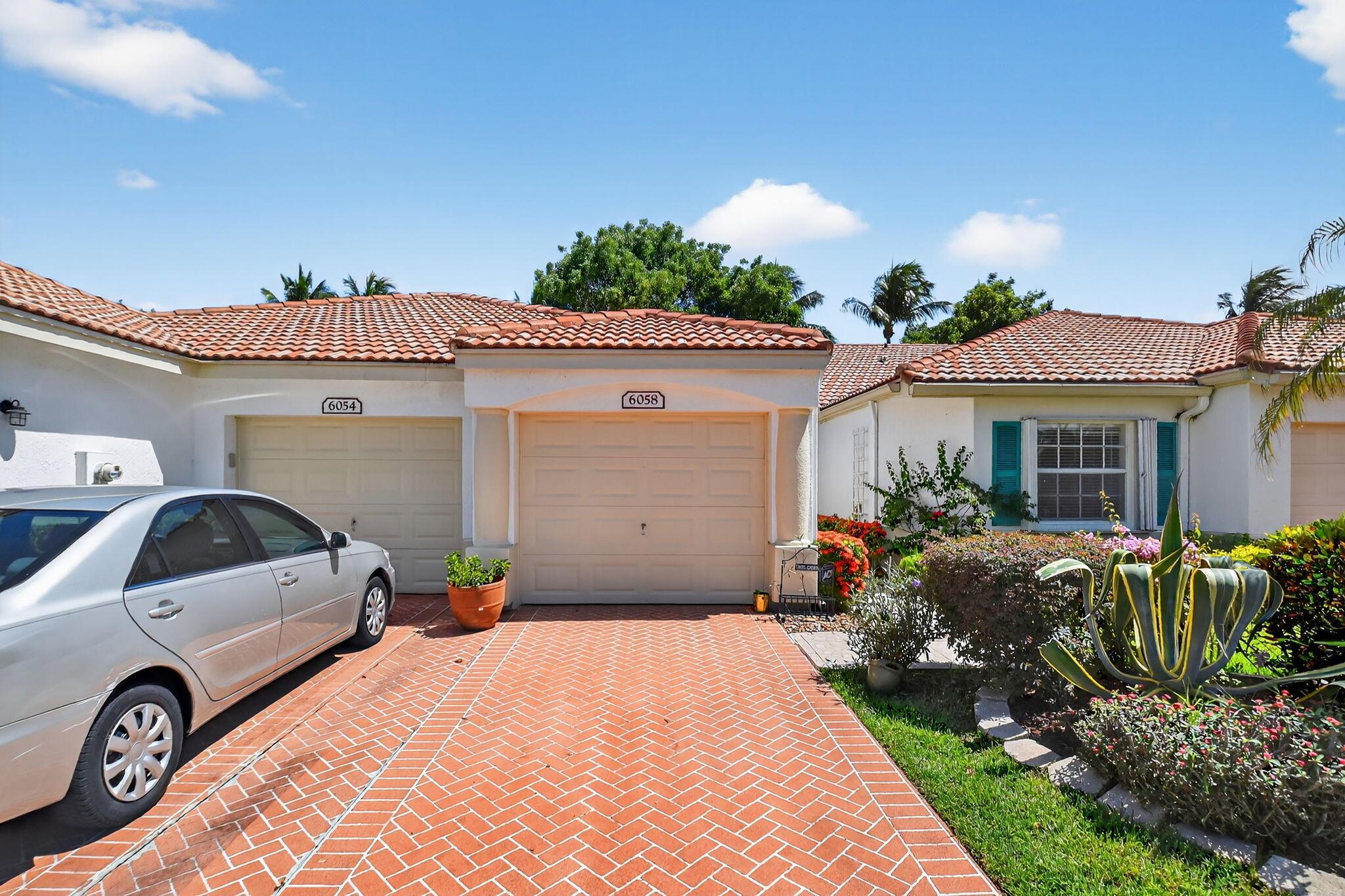 6058 Lake Hibiscus Drive