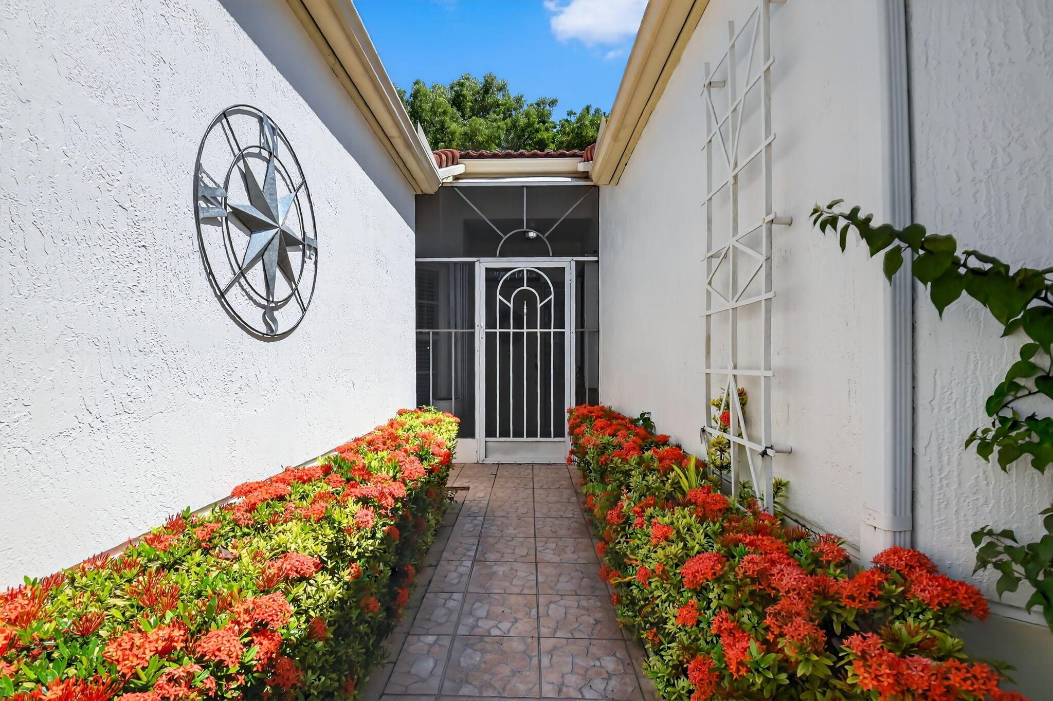 6058 Lake Hibiscus Drive