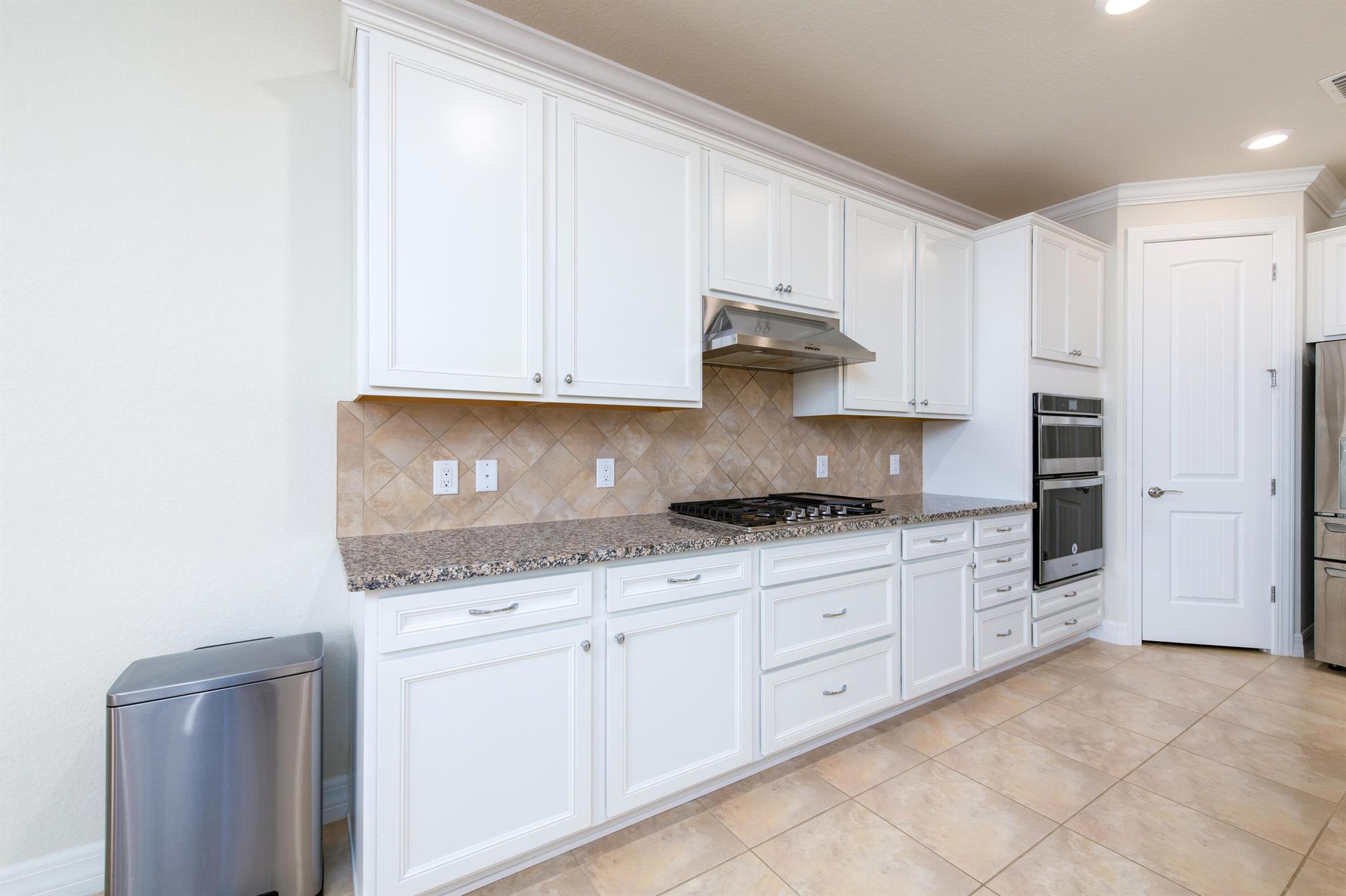 VERANDA PLAT NO 5 VERANDA - Residential Lease