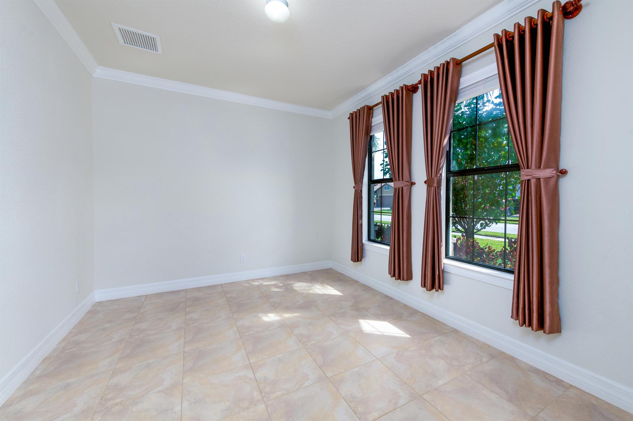 VERANDA PLAT NO 5 VERANDA - Residential Lease