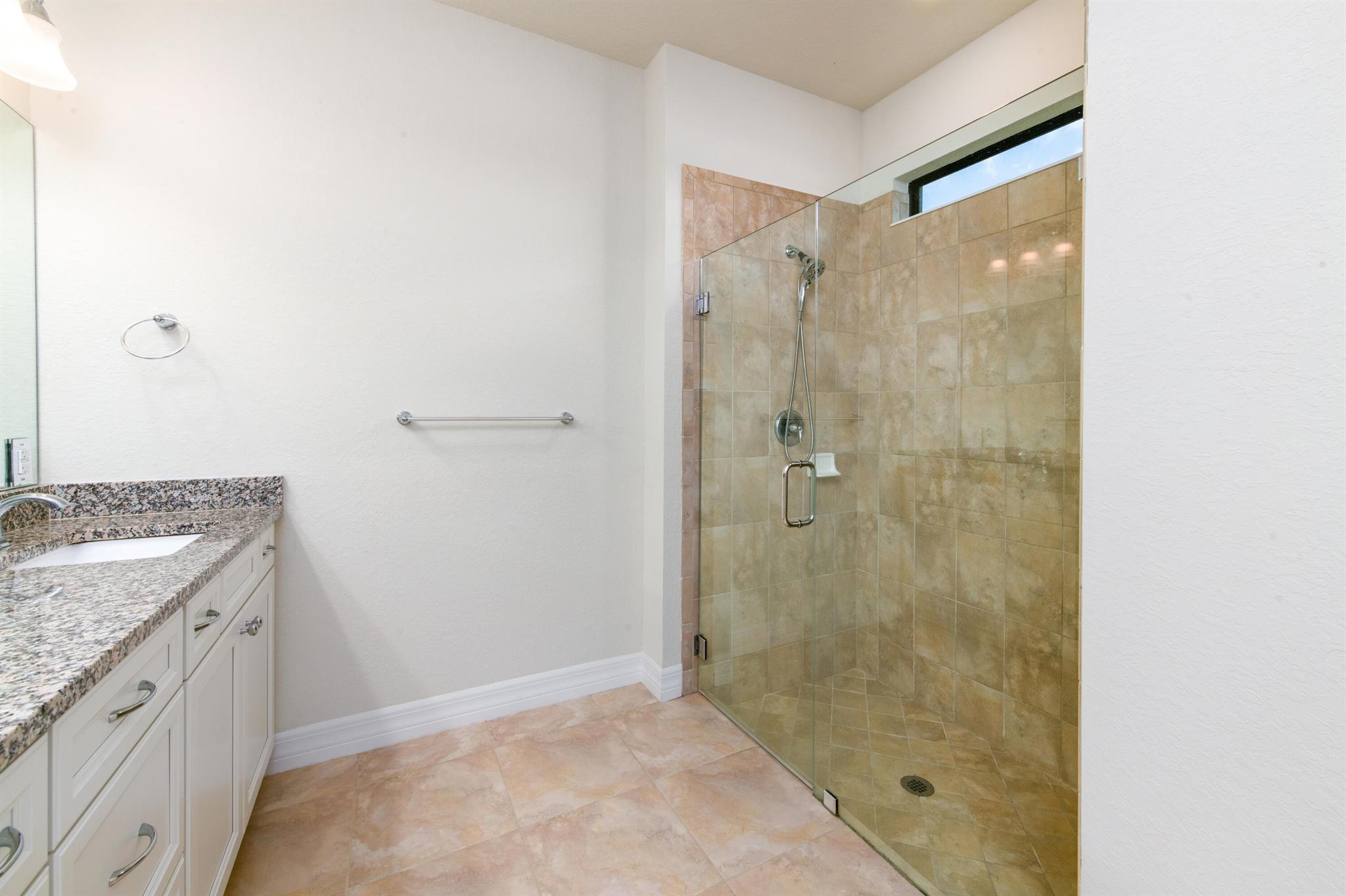 VERANDA PLAT NO 5 VERANDA - Residential Lease