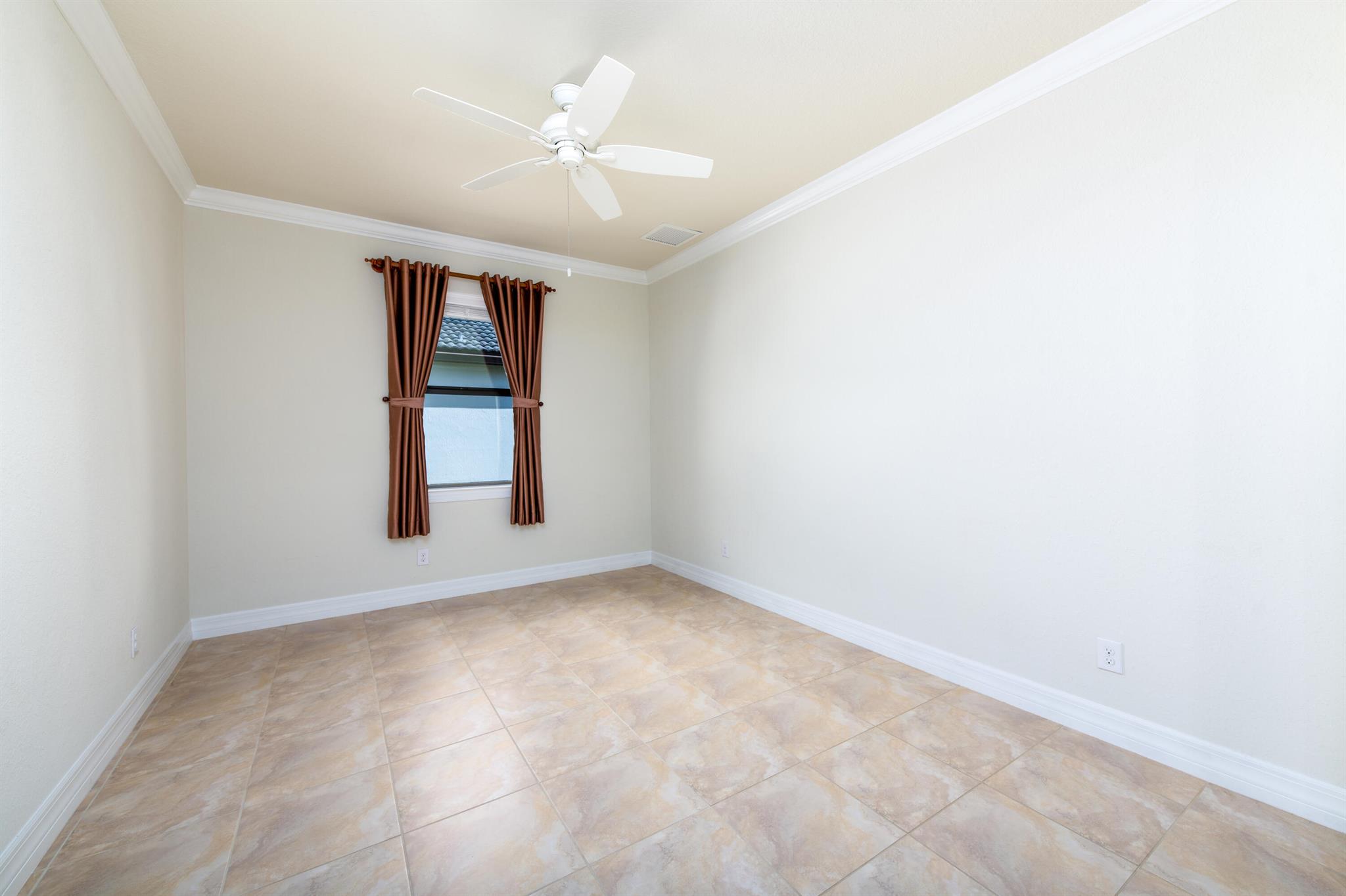 VERANDA PLAT NO 5 VERANDA - Residential Lease
