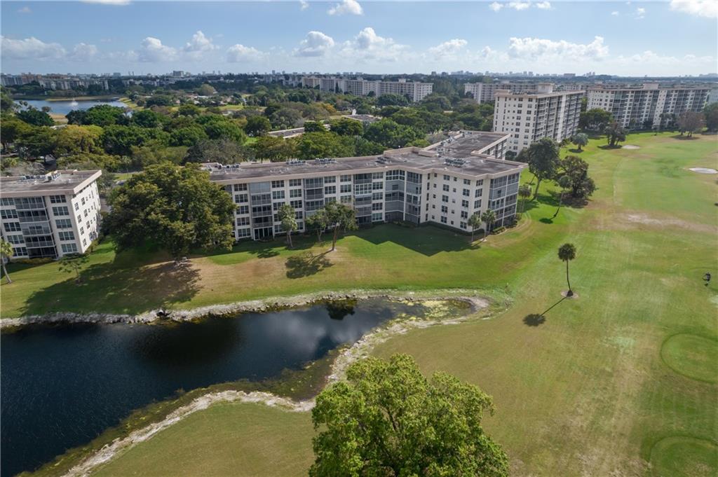 Palm Aire - Residential