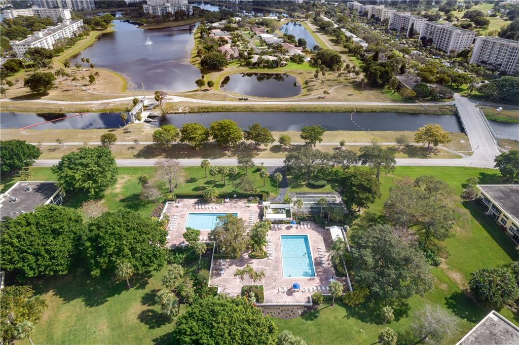 Palm Aire - Residential