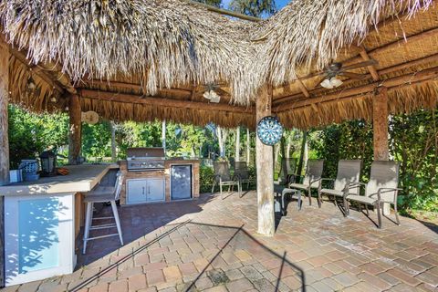 A home in Loxahatchee