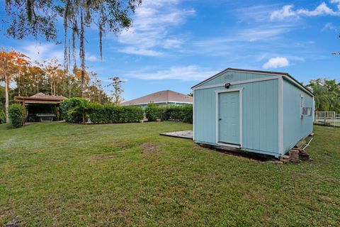 A home in Loxahatchee