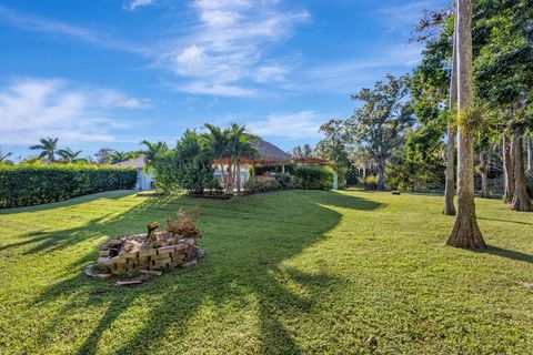 A home in Loxahatchee