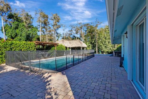 A home in Loxahatchee