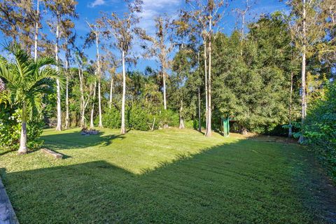 A home in Loxahatchee