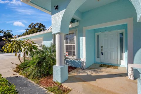 A home in Loxahatchee