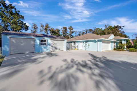 A home in Loxahatchee