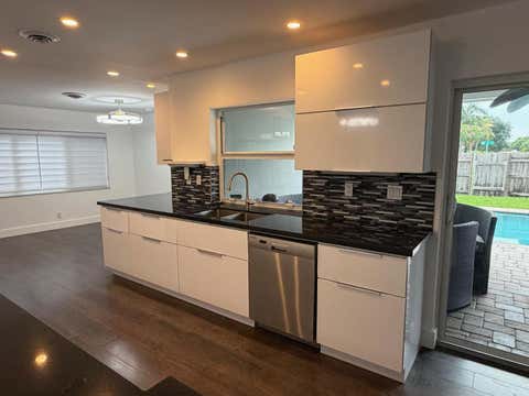 Tiny photo for 1961 NW 43rd Court, Oakland Park, FL 33309 (MLS # B26046573)