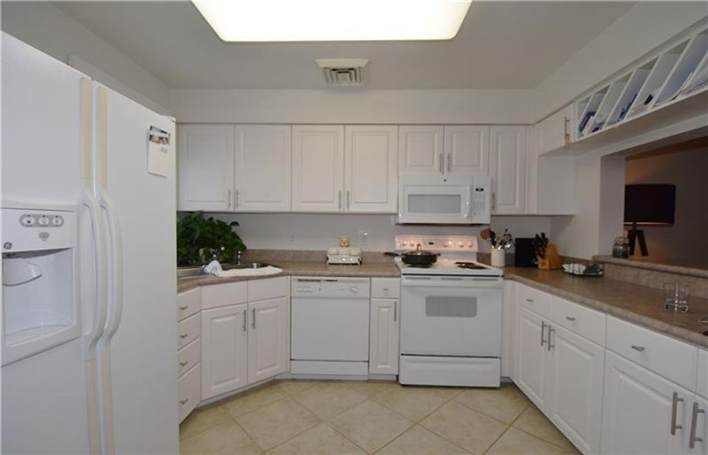 Photo of 2005 Ocean Walk Terrace #303, Pompano Beach, FL 33062 (MLS # F10449282)