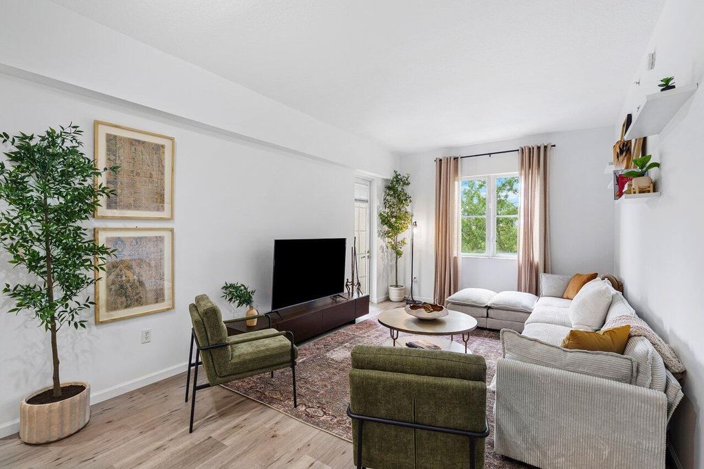 Photo of 1209 Main Street #302, Jupiter, FL 33458 (MLS # R11070057)