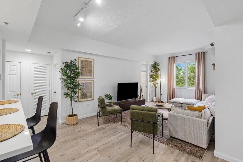 Photo of 1209 Main Street #302, Jupiter, FL 33458 (MLS # R11070057)