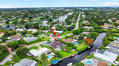 Tiny photo for 7951 W Lake Drive, Lake Clarke Shores, FL 33406 (MLS # B26051620)